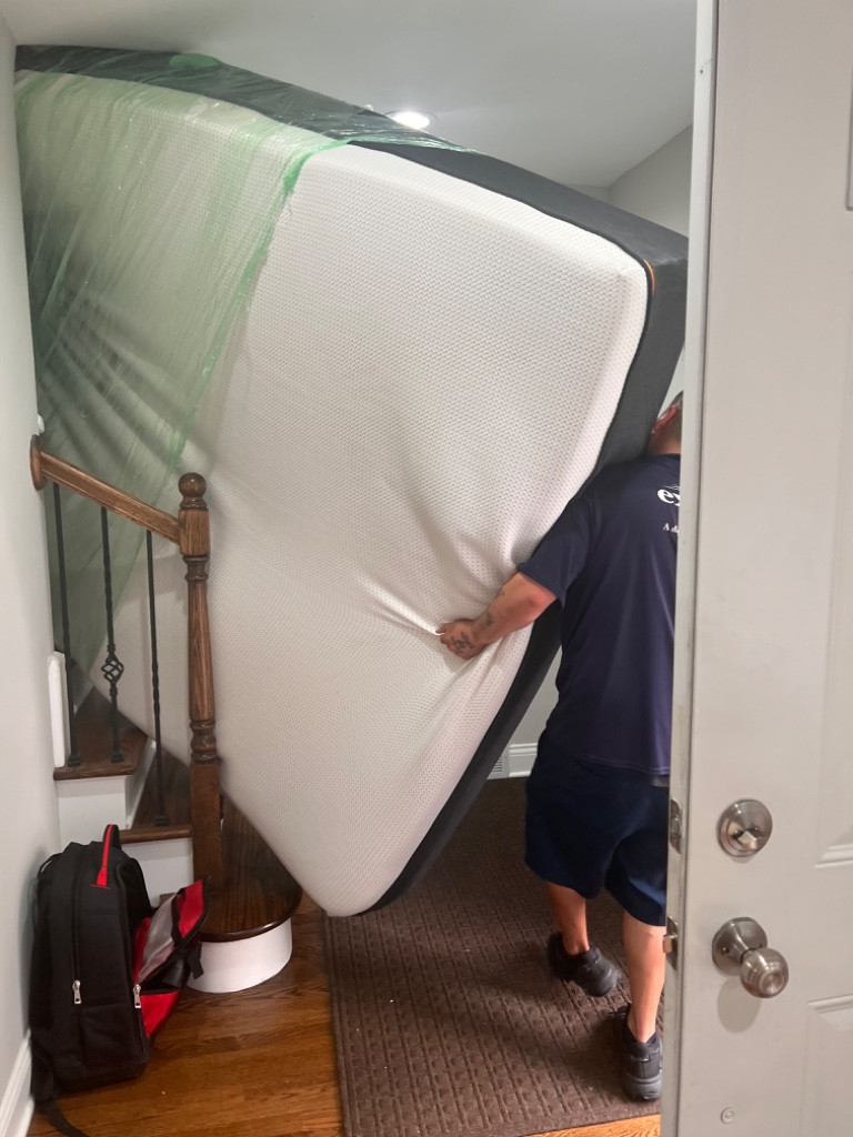 Photo by Ricardo Brown of National Van Lines Inc - Large