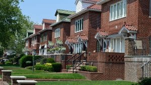 Pros and cons of moving to the suburbs